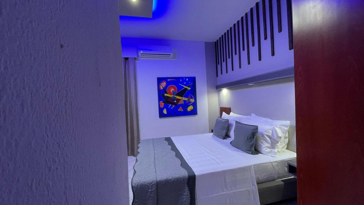 Premium Suites Ofrinion Exterior photo